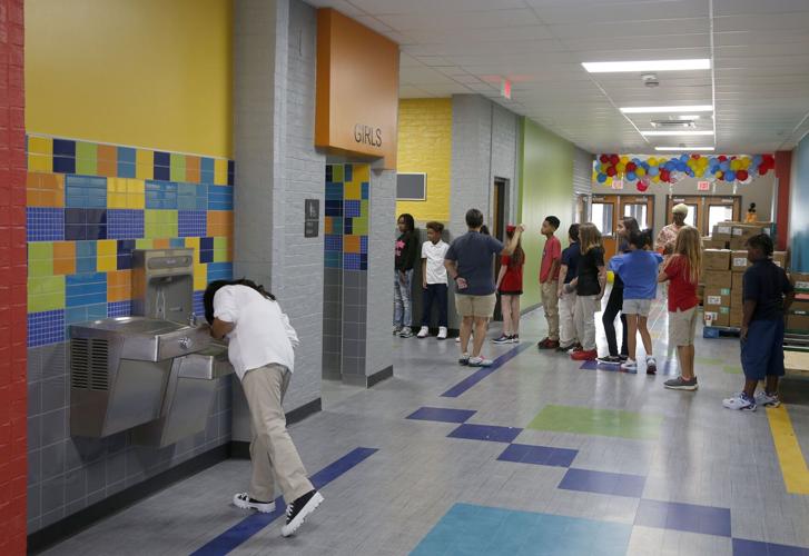 082222-tul-nws-returntolearn-p2