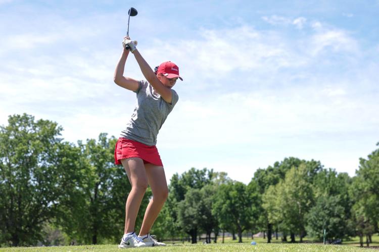 Stillwater girls hold narrow lead in defense of their 6A golf state title
