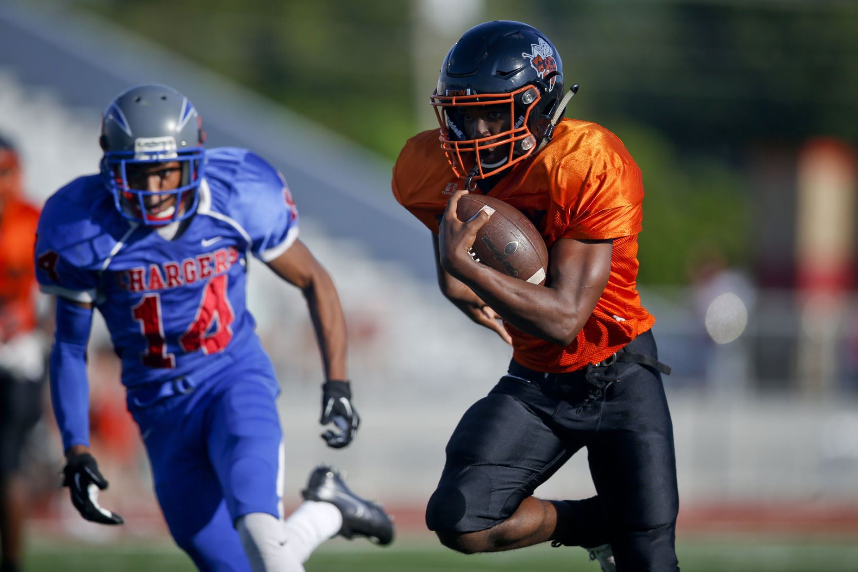 High School Football: Thomas Grayson Leads B.T. Washington In All-City ...