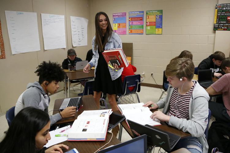 More Oklahoma Teachers Are Taking Nontraditional Paths To The Classroom,  And The Trend Is Raising New State Policy Questions | Education |  Tulsaworld.com