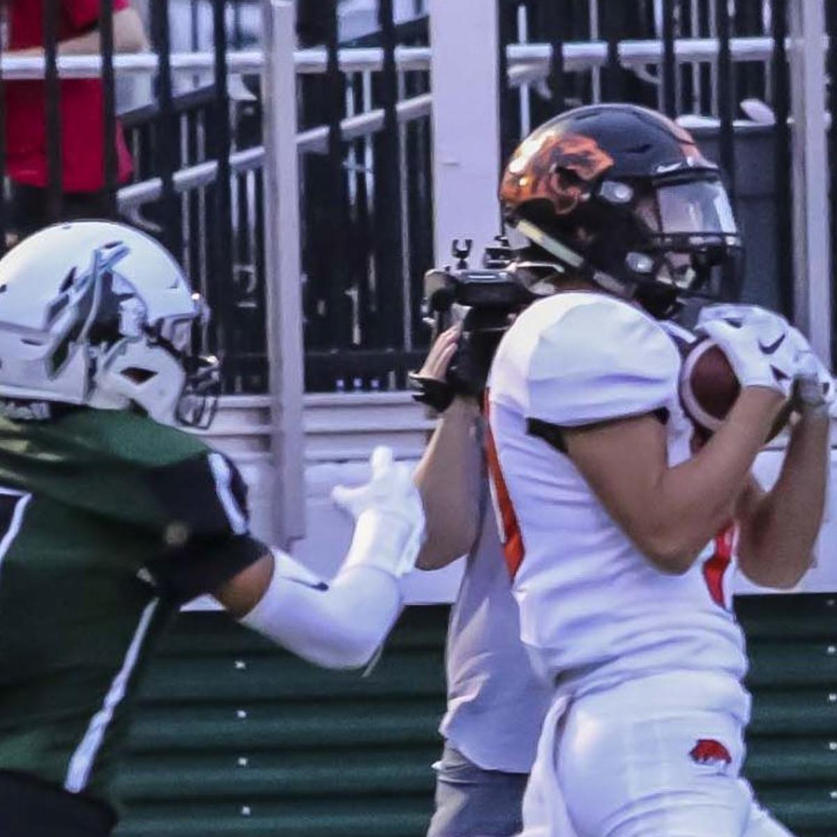 Coweta Overcomes Penalties To Beat Catoosa 27 16 Sports