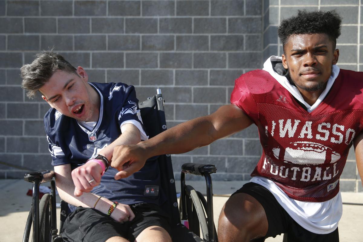 High School Football Rams Standout Isaiah Jacobs Has Bond With
