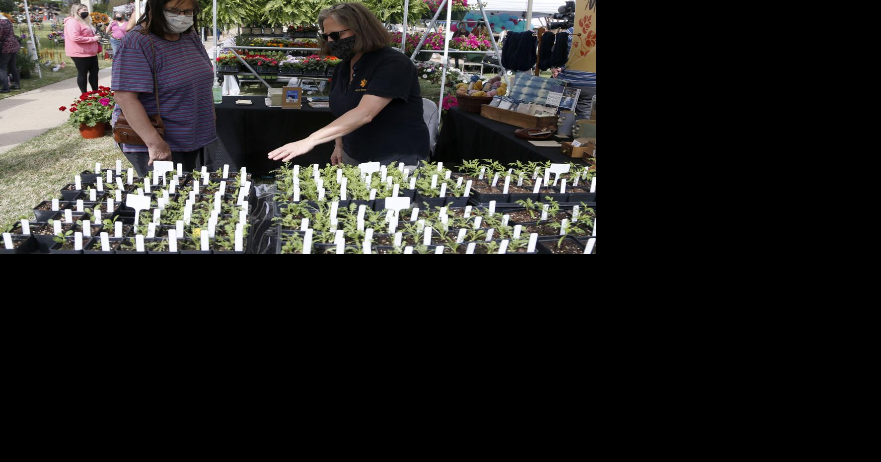 Tulsa Garden Center SpringFest in full bloom