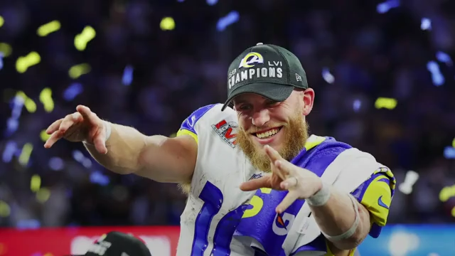 Cooper Kupp shows up in Kobe Bryant Lakers jersey to Super Bowl