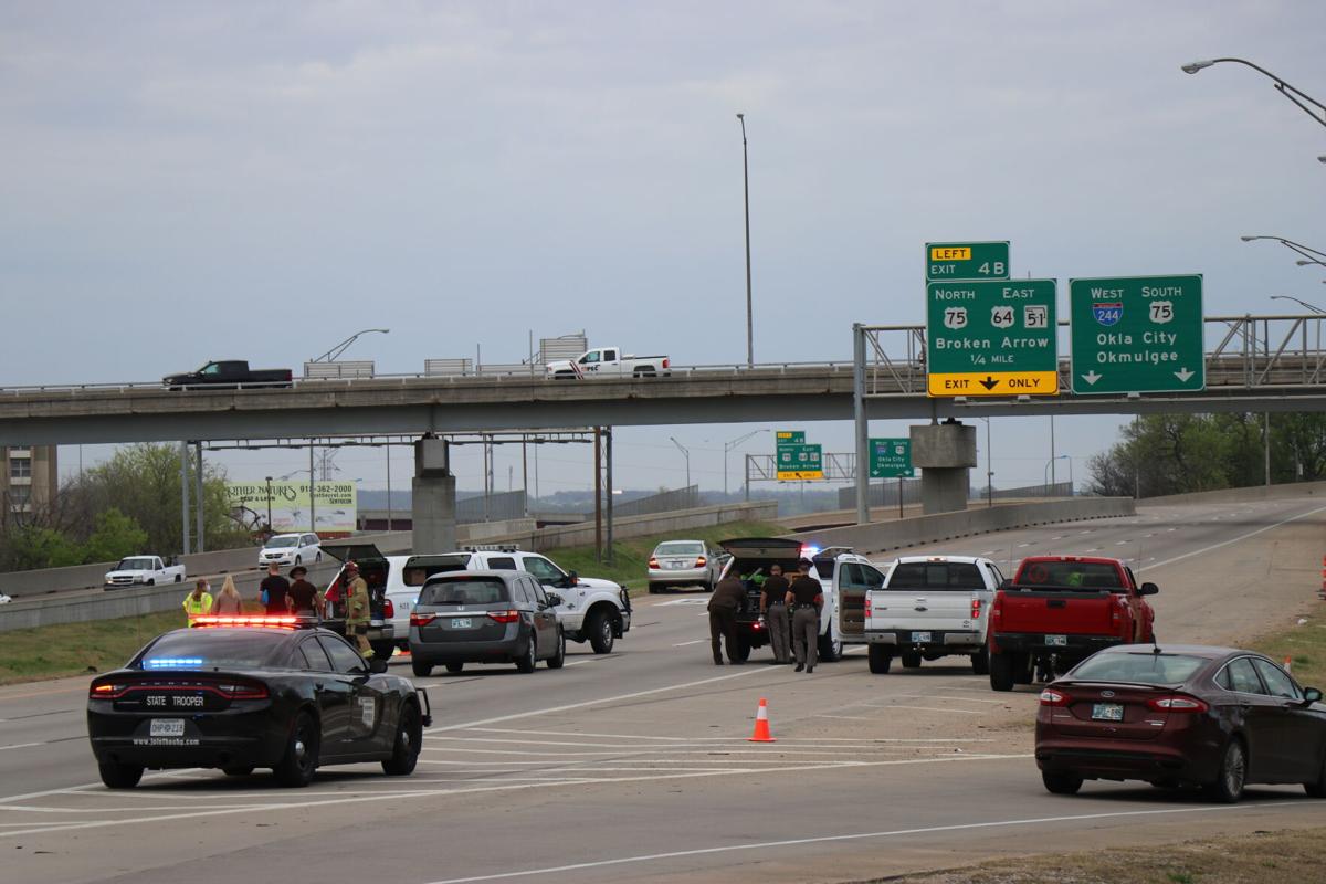 040621-tul-nws-autoped-p1