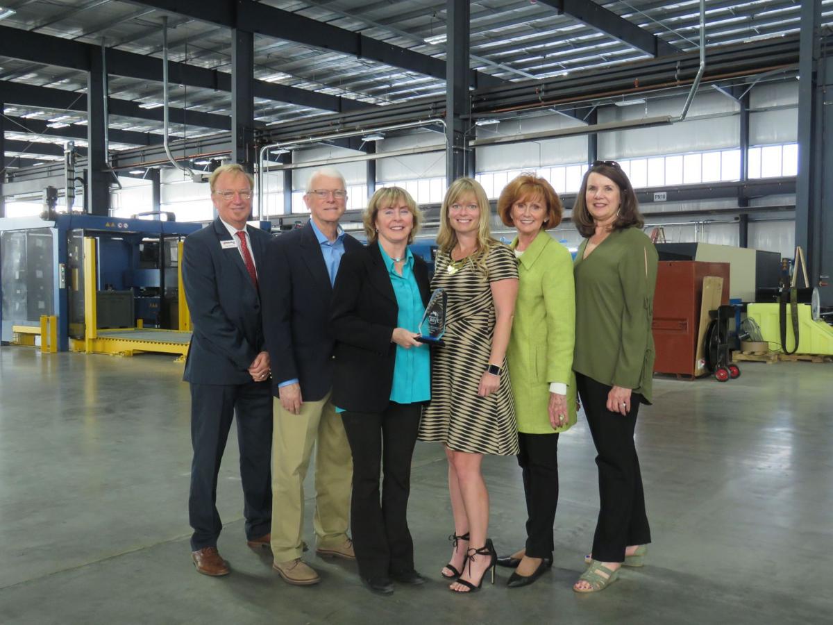 Dana er of co honored for Manufacturing Month