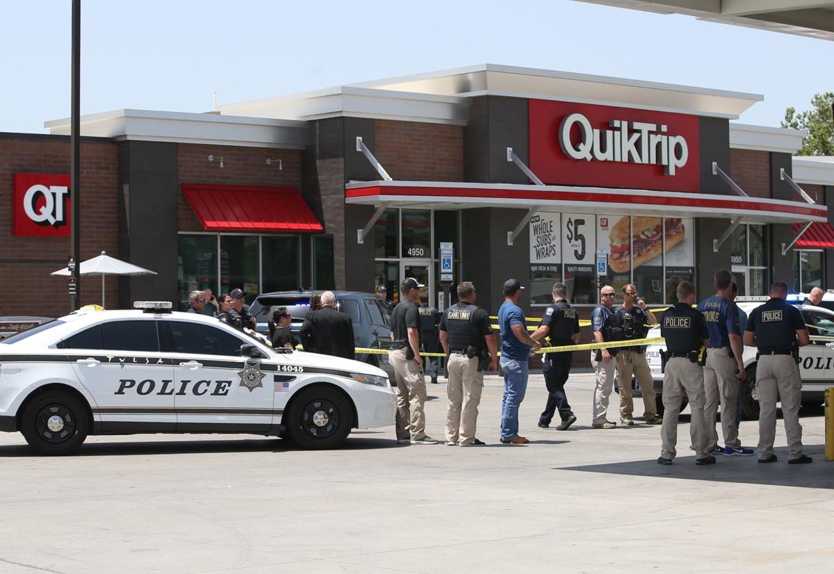 Man charged in QuikTrip police shooting rejects plea deal with