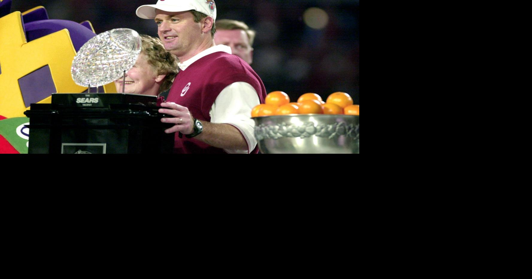Bob Stoops will be among College Football Hall of Fame’s 2021 inductees