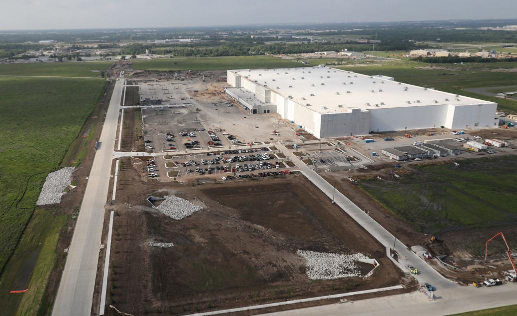 Amazon delivery station opens; fulfillment center set to launch before