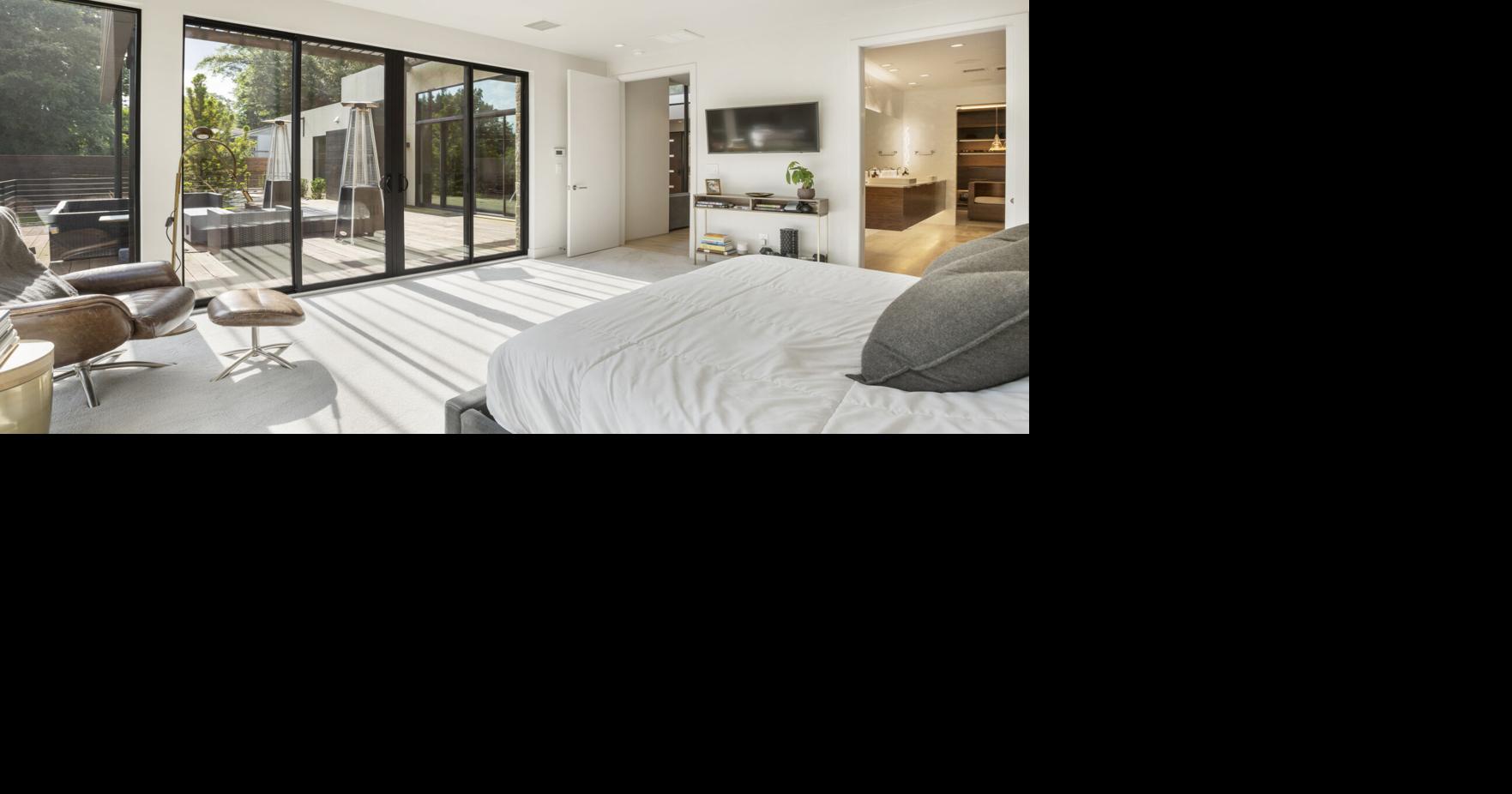 Showcase home Midtown home offers contemporary, artful accents