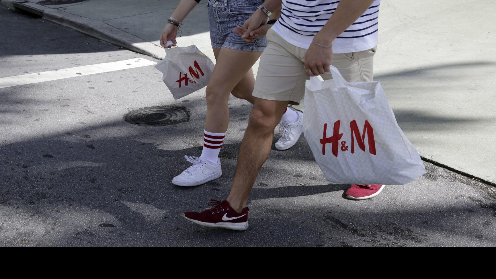 Woodland Hills Mall Lands Global Fashion Retailer H M Business