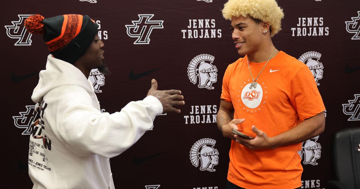 Kevin Jones Rkd KD Jones explains his decision to play for Oklahoma State