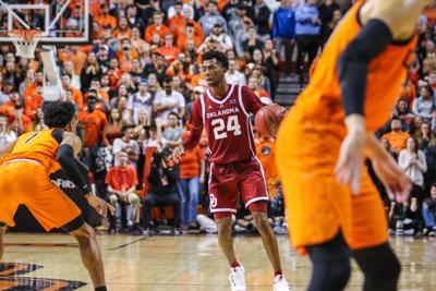 Ou Men S Basketball Notebook Jamal Bieniemy Stepping Into New