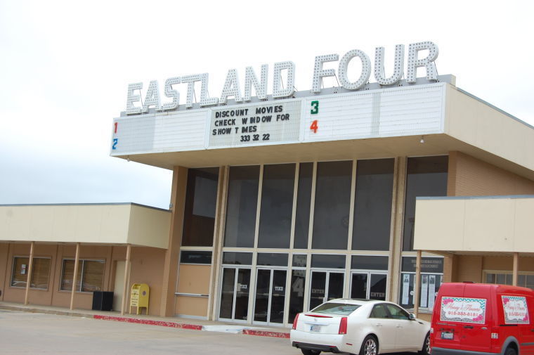 Longtime Bartlesville movie theater closing