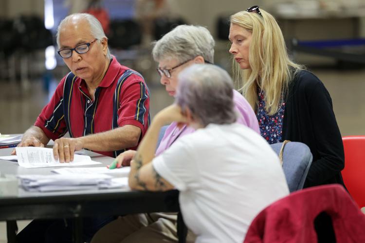 091024-tul-nws-recountday3-p2