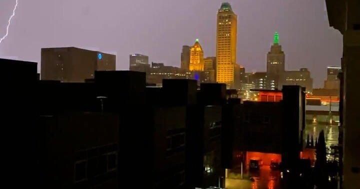Tornado-warned storm hammers Tulsa