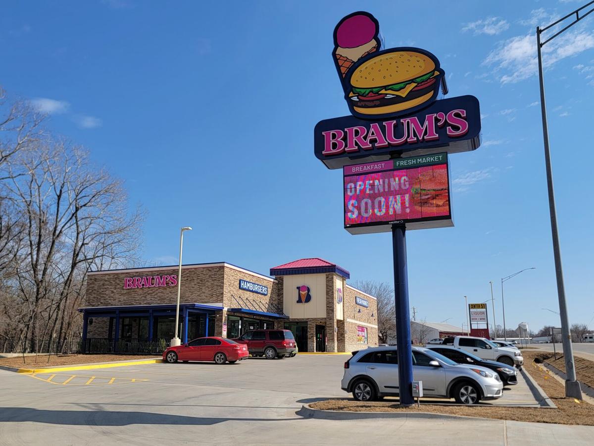 Braum's opens first Coweta store