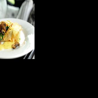 Recipe: Chicken Florentine Crepes with Hollandaise