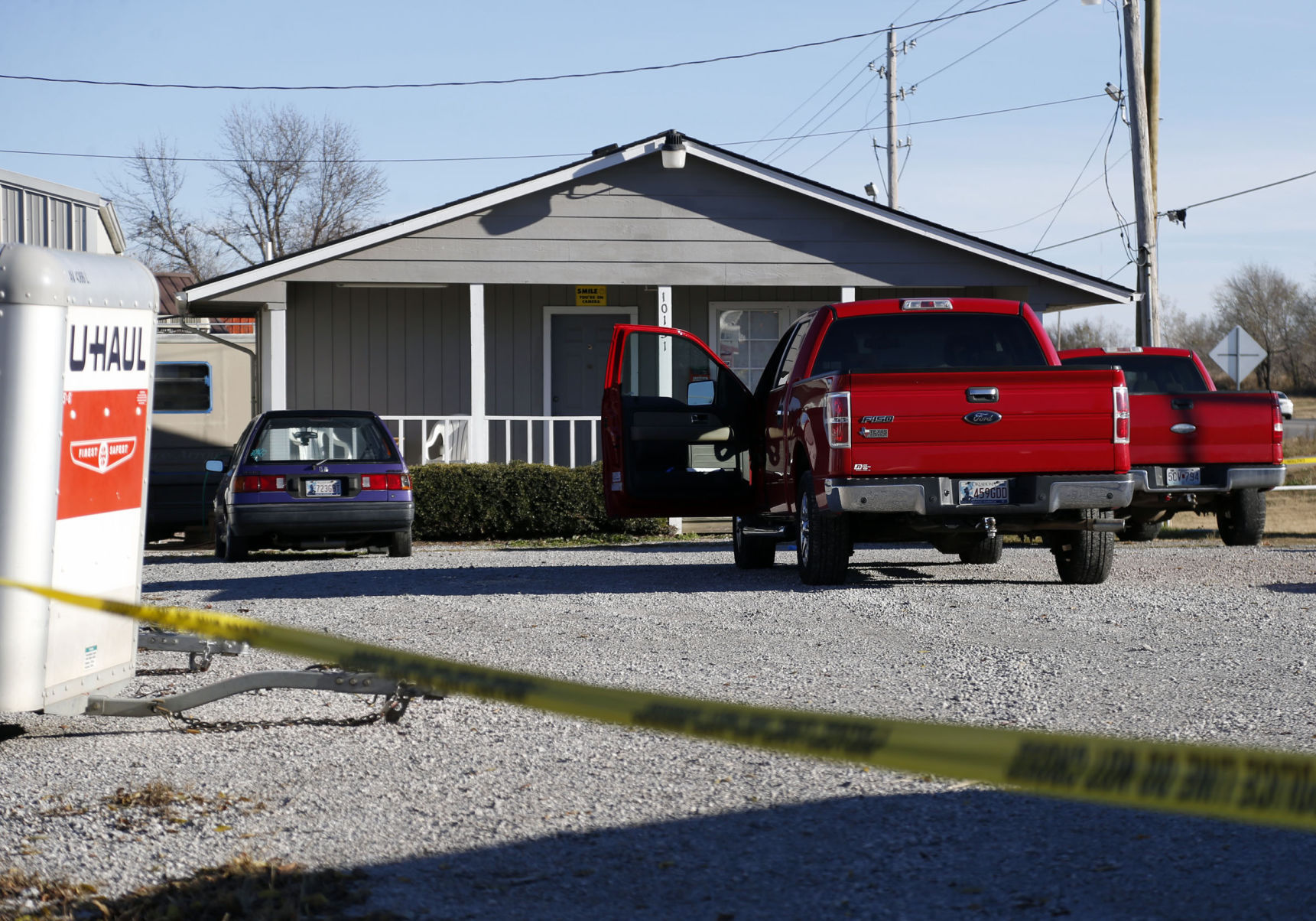 Two Men Found Dead In Apparent Murder-suicide At Coweta Auto Shop