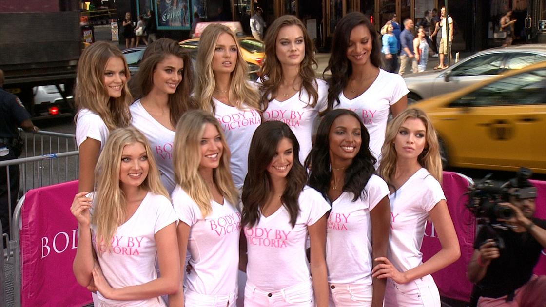 wallpapers Victoria Secret Megan Rapinoe Wife priyanka chopra and megan rapinoe named new faces of victoria s secret