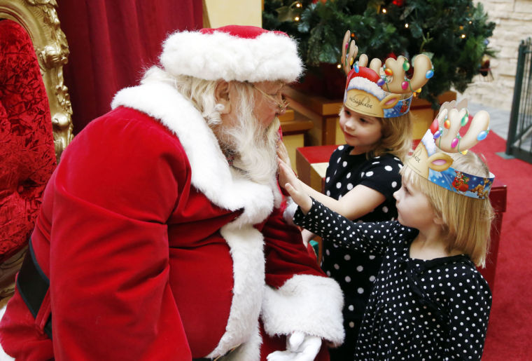 Santa Claus visits Tulsa Promenade Mall | News | tulsaworld.com