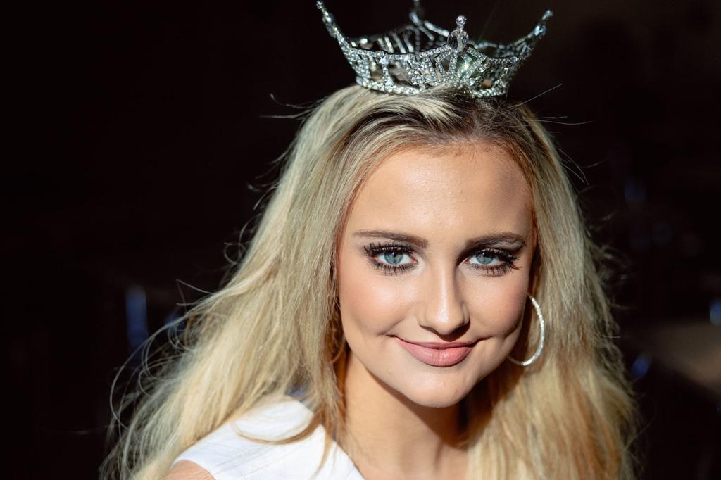 Broken Arrow Woman Selected As Recipient Of 2019 Diana Award Latest Headlines Tulsaworld Com