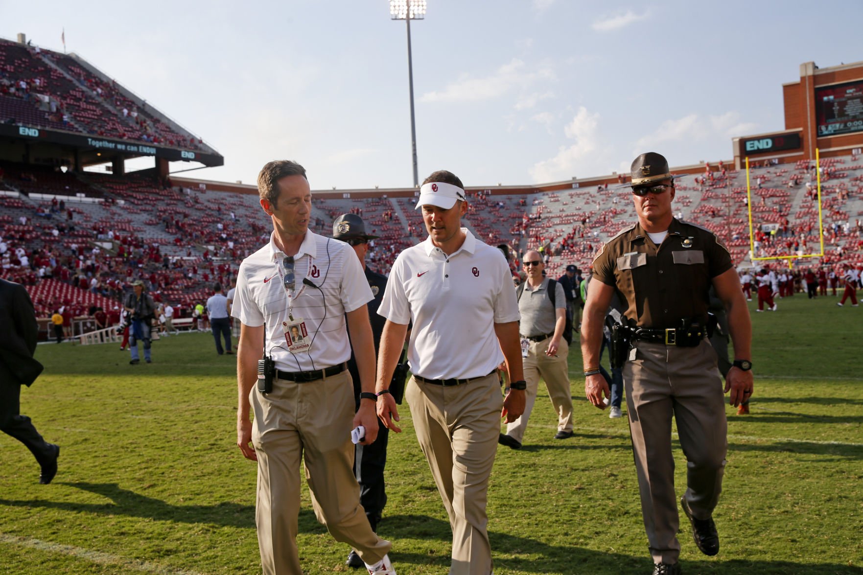 Buckeyes, Sooners prepare for early showdown