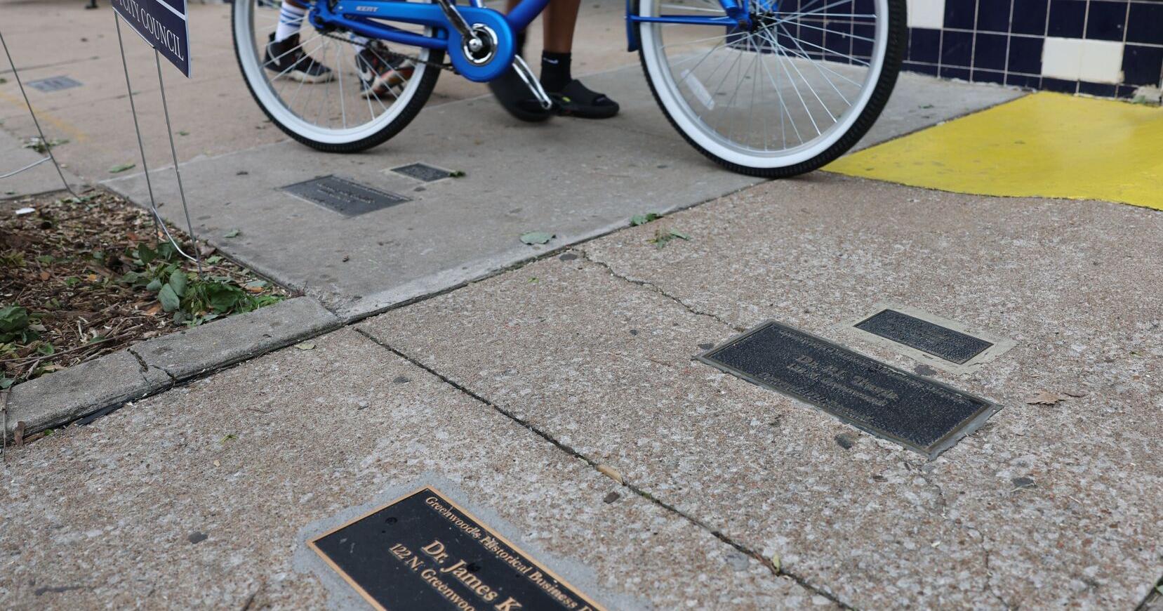 Greenwood tour set ahead of Tulsa Race Massacre anniversary - Vimarsana News