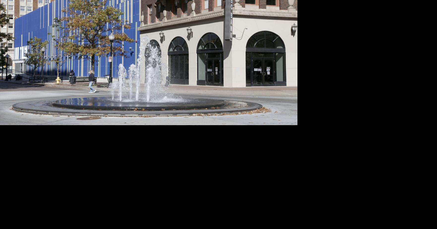 Michael Overall: Would the old Bartlett Square fountain survive in today's  revitalized downtown Tulsa?