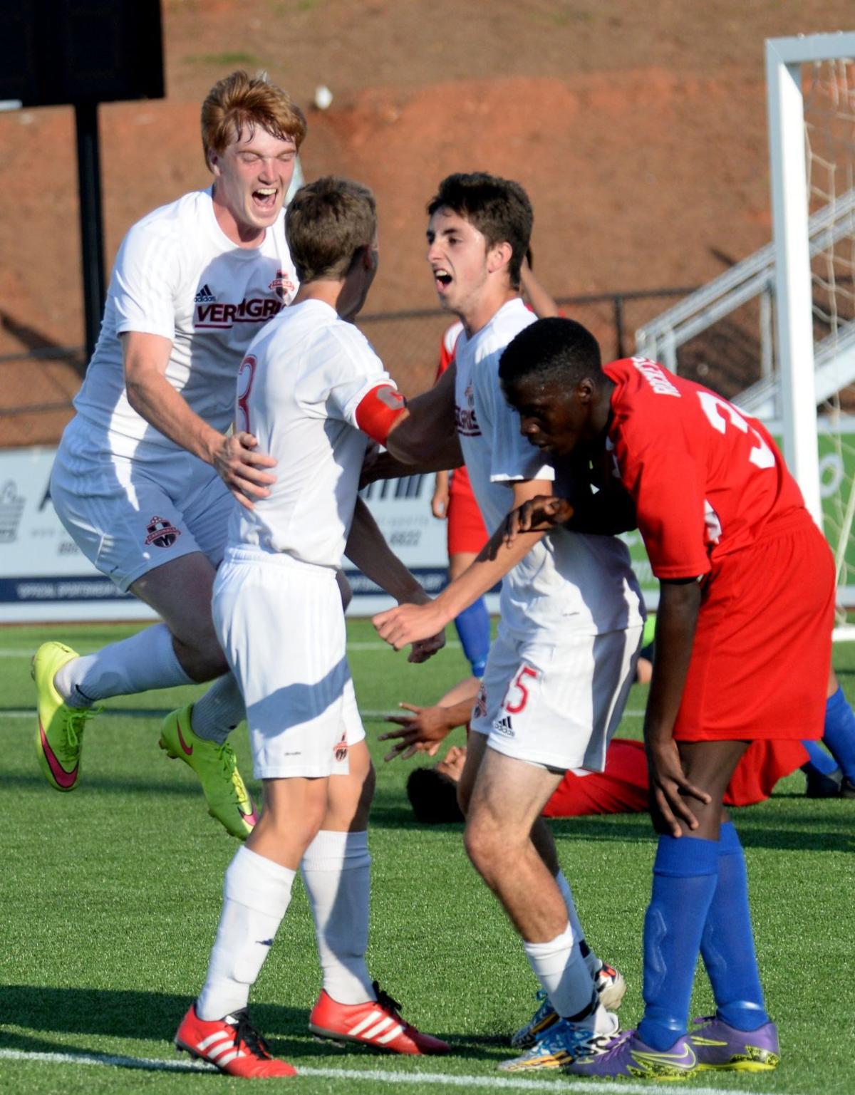 Seniors lead Verdigris to first Class 4 boys state soccer title OK