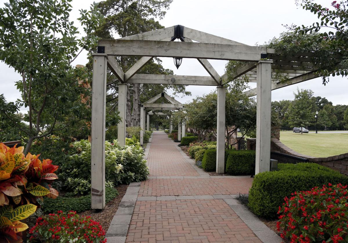 Five to Find Area garden centers Entertainment