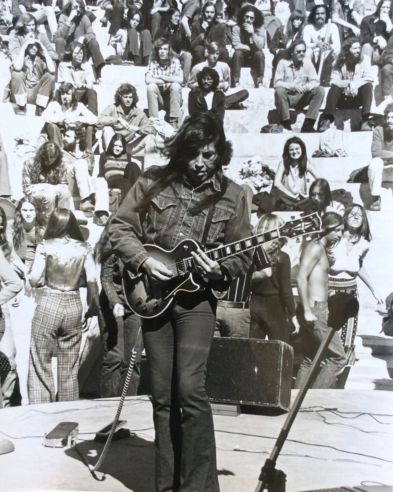 Native rocker Jesse Ed Davis featured in new biography