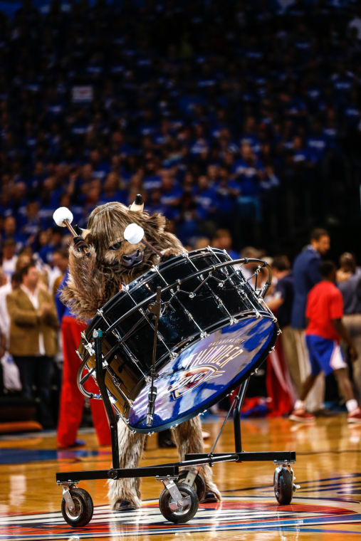 THUNDER