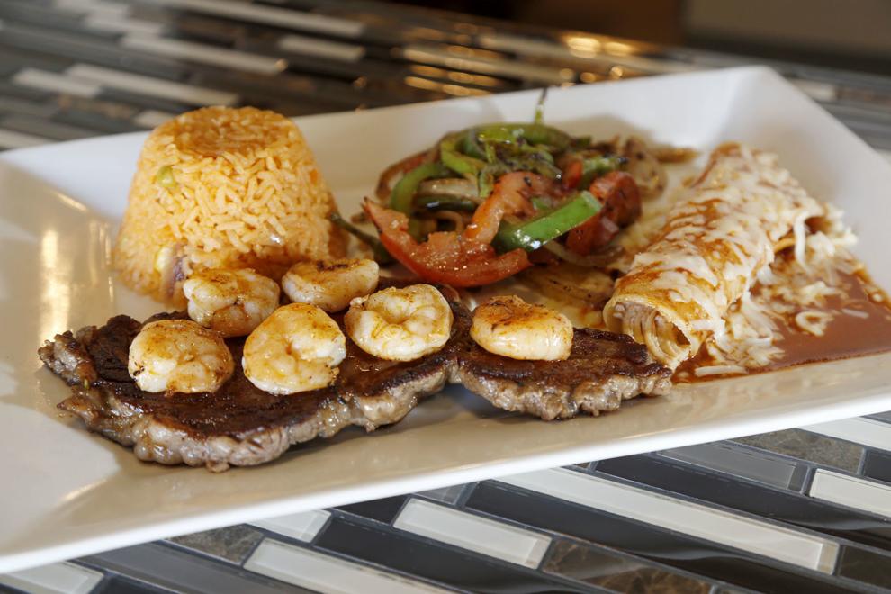 Review Daughter keeping Felini's Cookies & Deli on smooth course