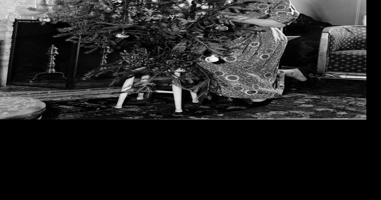 Yes, Virginia, there is a Santa Claus Editorial