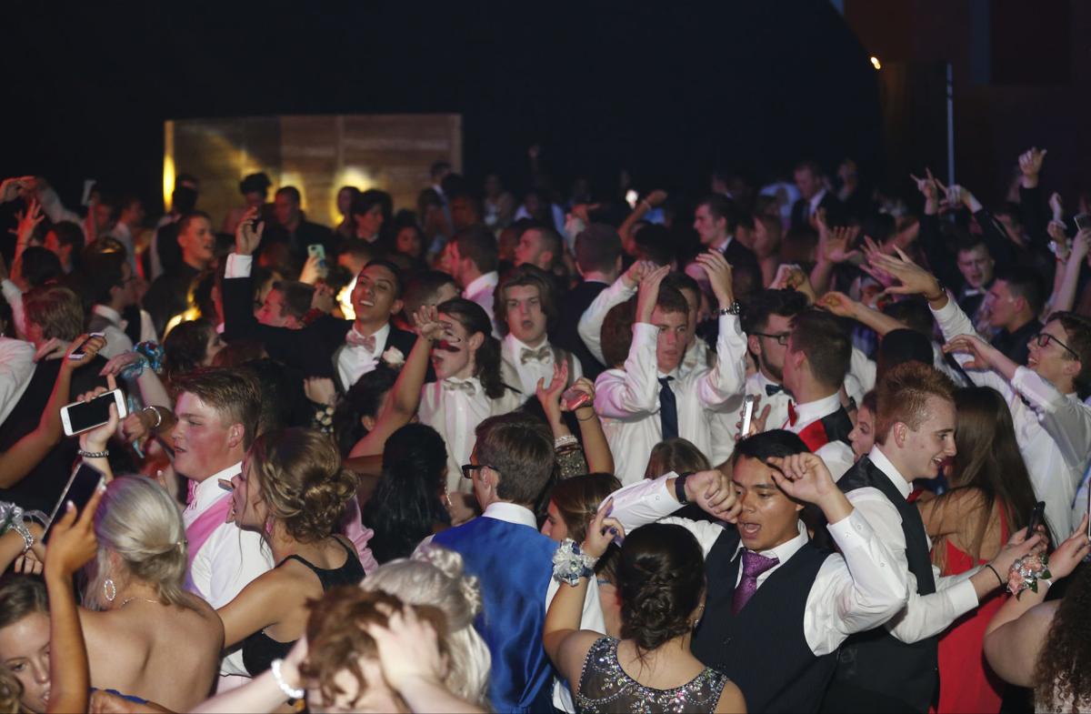 Photo Gallery Broken Arrow High School Prom