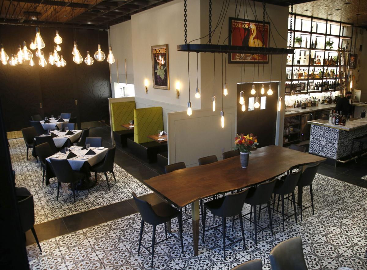 Review Get the total finedining experience at French Hen's new