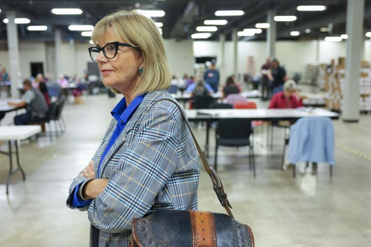 091024-tul-nws-recountday3-p4