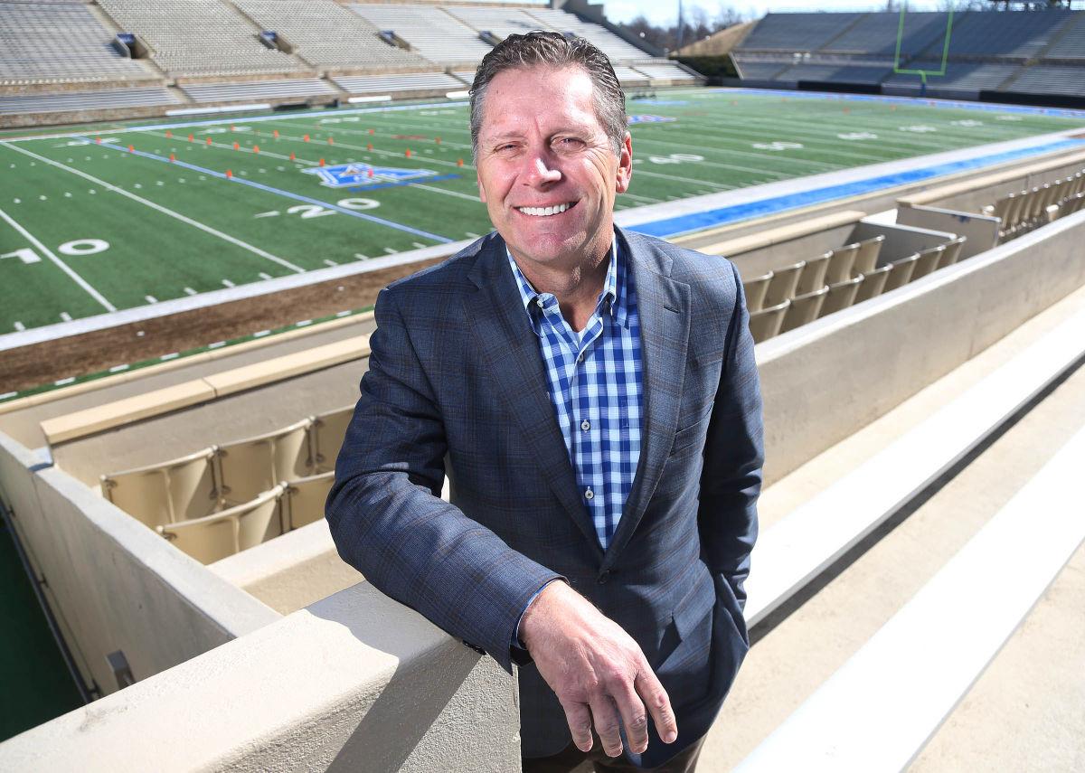 Did you know these famous people were born in Oklahoma? Slideshows