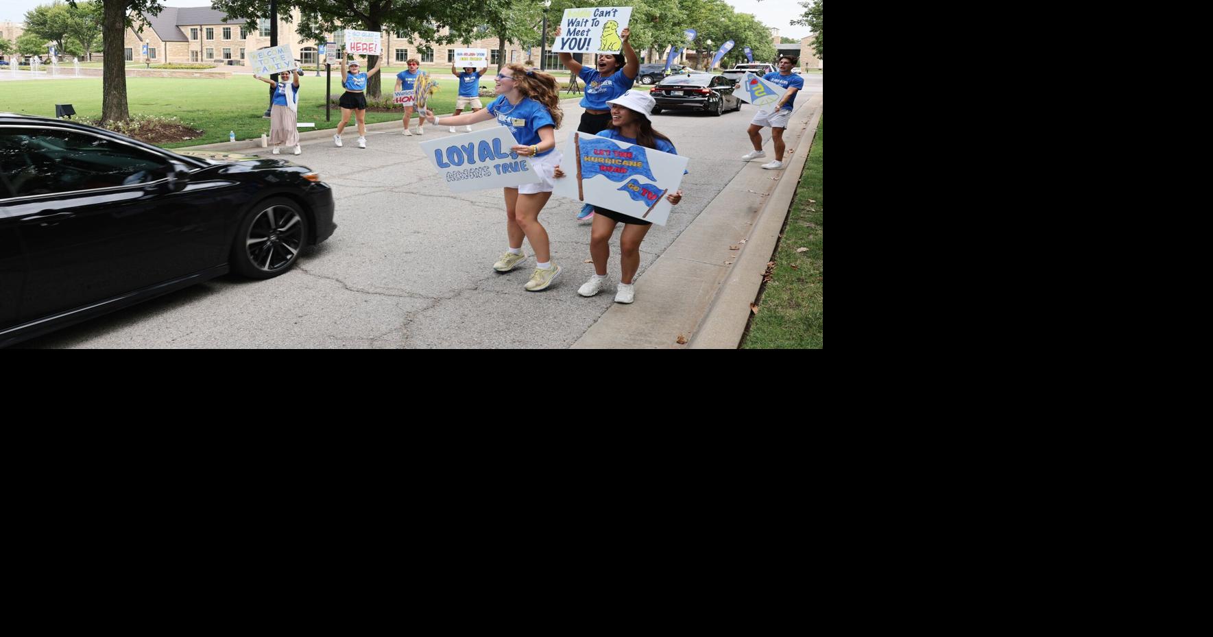 TU freshmen move in