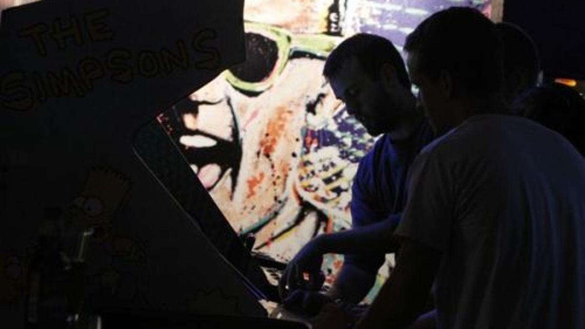 The Max Retropub It S That Radically Awesome Pub That Gives Adults A New Wave Of Fun Tulsa Business Tulsaworld Com