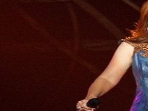Reba Mcentire Country Stars Put Their Mark On Christmas Holiday