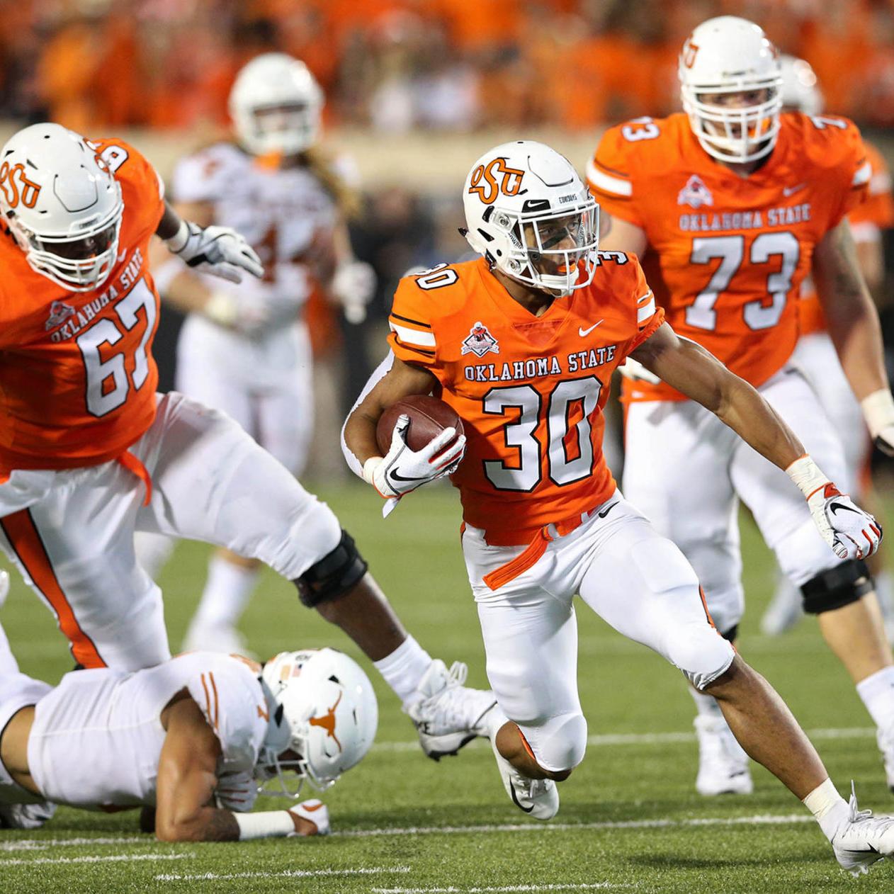 Osu Football Running Back Chuba Hubbard S Practice Style Reminds