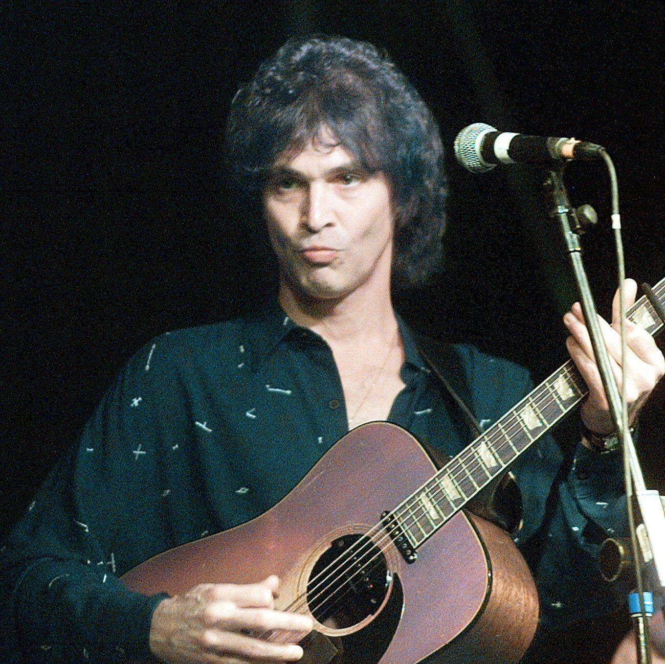 Tulsa loves Dwight Twilley, and he loved Tulsa back