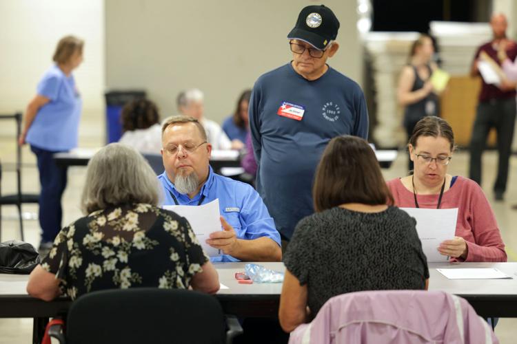 091024-tul-nws-recountday3-p5