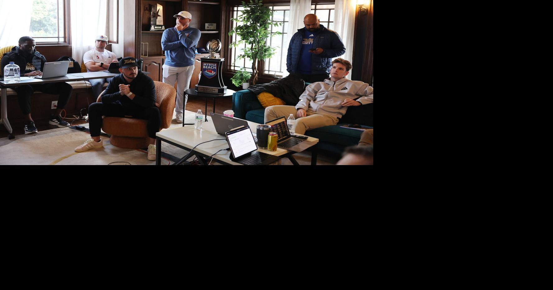 Tre Lamb gives a peek inside the stock-market wild transfer portal | Berry Tramel’s ScissorTales