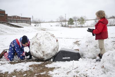 Tulsa Area To Thaw Out After Winter Storm Ices Up Roads Closes Schools Education Tulsaworld Com