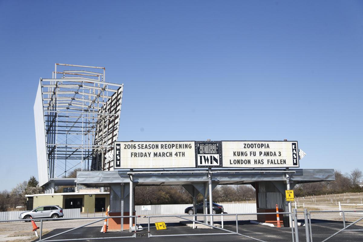 Admiral Twin Drive In Reopens For Movies Outdoor Fun On 65th Anniversary Movies Tulsaworld Com