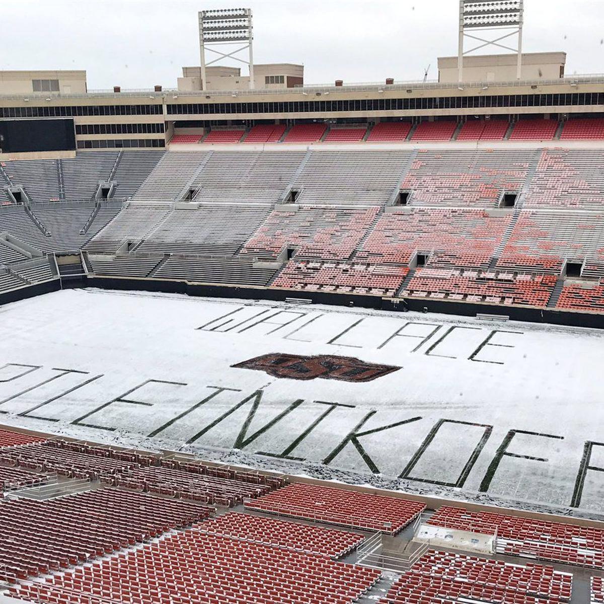 Look Oklahoma State Uses Snow To Promote Tylan Wallace S