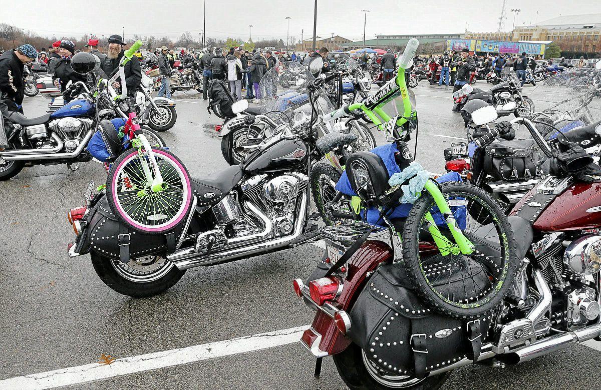 Photo gallery ABATE toy run Local